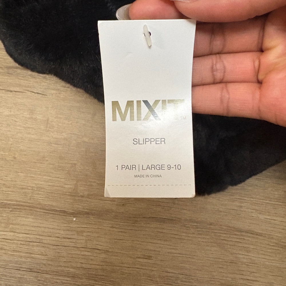 Mixit Black Plush Faux Fur Slip-On Booties - Picture 4 of 4